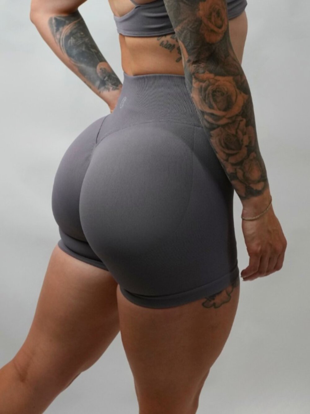 Contour Vortex Shorts- Grey - Picture 1 of 2